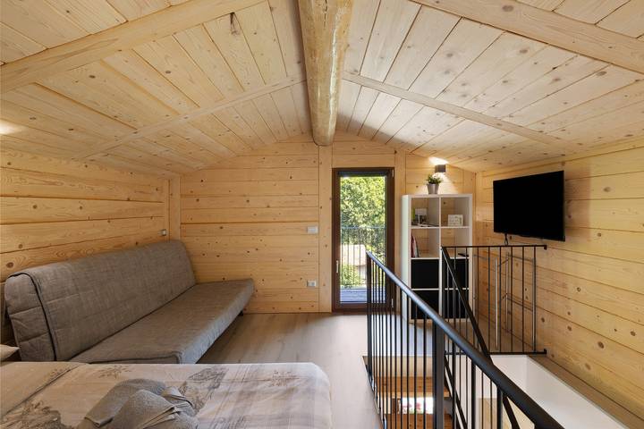 Appartamento intero, Appartamento 'Faunet' con Vista Montagna, Wi-Fi e Aria Condizionata in Bernezzo, Provincia di Cuneo