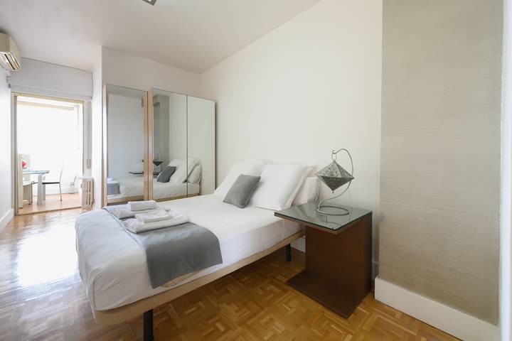 Apartamento para 5 personas en Cuatro Caminos