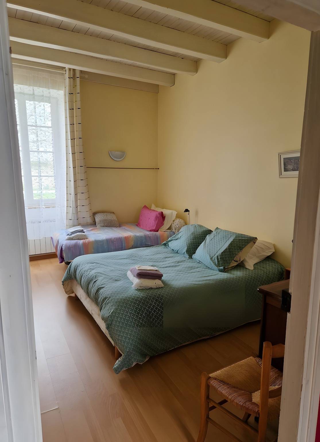 Chambre D’hôte pour 3 Personnes dans Loiré-sur-Nie, Région de Saint-Jean-d'Angély