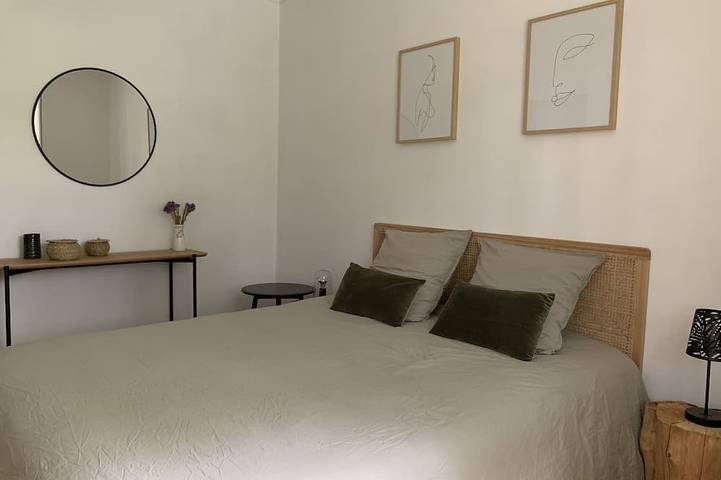 Location de vacances pour 8 personnes, avec jardin et terrasse à Locronan - 3