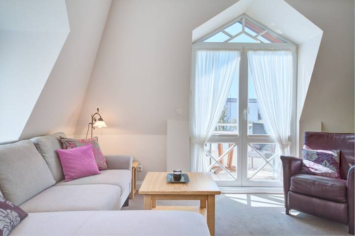 Ferienwohnung für 2 Personen, mit Pool und Balkon sowie Sauna und Whirlpool - 1