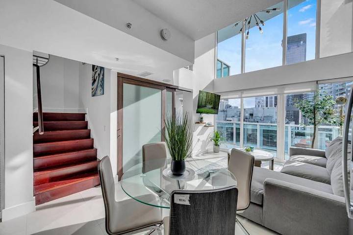 Loft voor 6 personen, with zwembad and balkon as well as uitzicht in Miami