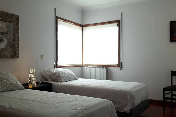 Location de vacances pour 7 personnes, avec jardin dans Mindelo - 4