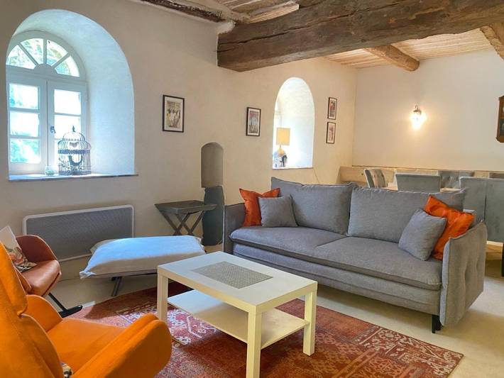 Gîte pour 6 personnes, avec piscine ainsi que vue et jardin à Cardet - 3