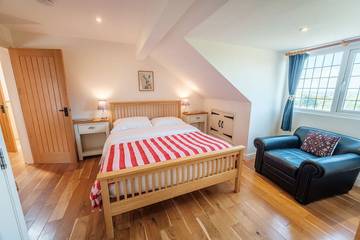 Cottage for 16 People in Forest of Bowland, North West England, Photo 2