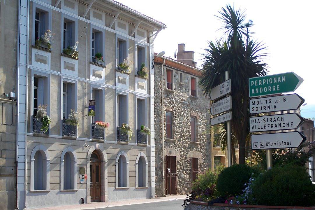 Maison 225 - Chambre Blanche in Prades, Région de Prades