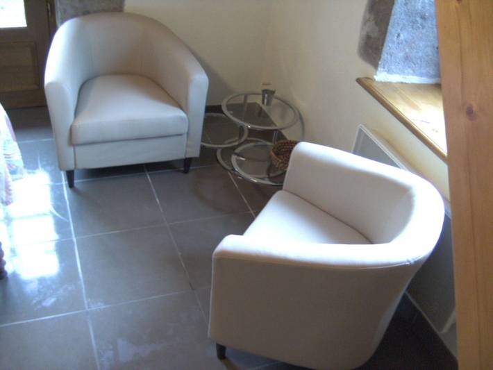 Gîte pour 2 personnes, avec jardin, animaux acceptés dans le Cantal - 4