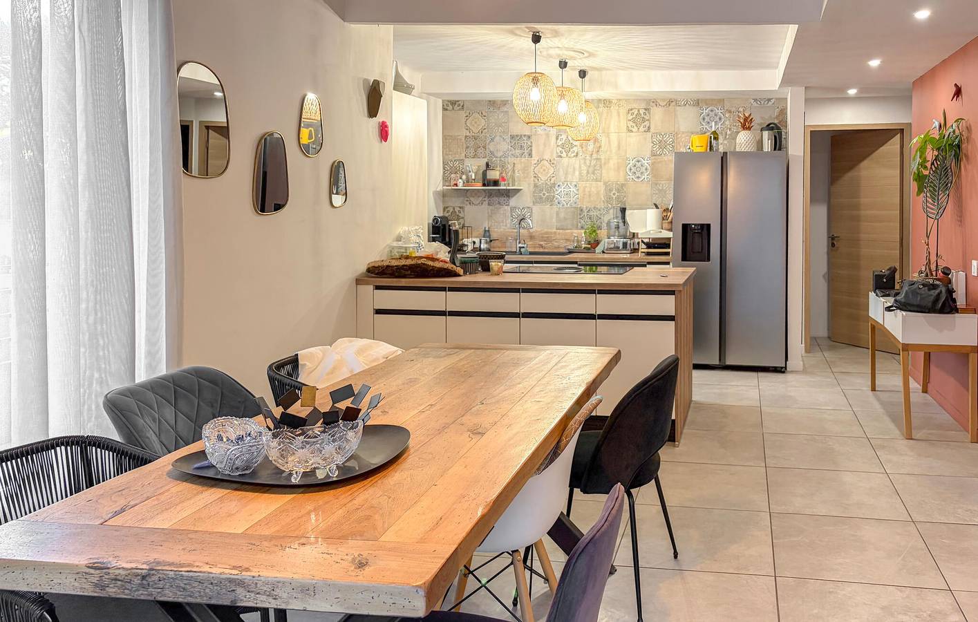 Reizende 2-Zimmer-Wohnung mit Pool, Terrasse und WLAN in der Nähe von Restaurants in Marseille, Mittelmeerküste (Frankreich)