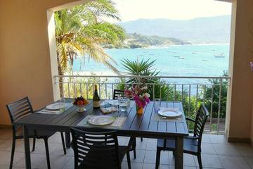 Gîte pour 6 personnes, avec balcon dans Plage de Tiuccia