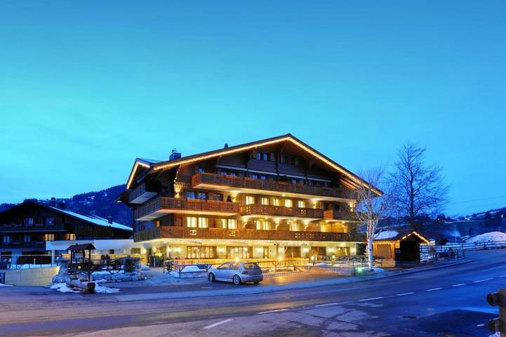 Hôtel pour 2 personnes, avec vue ainsi que balcon et sauna, adapté aux familles dans Gstaad - 3