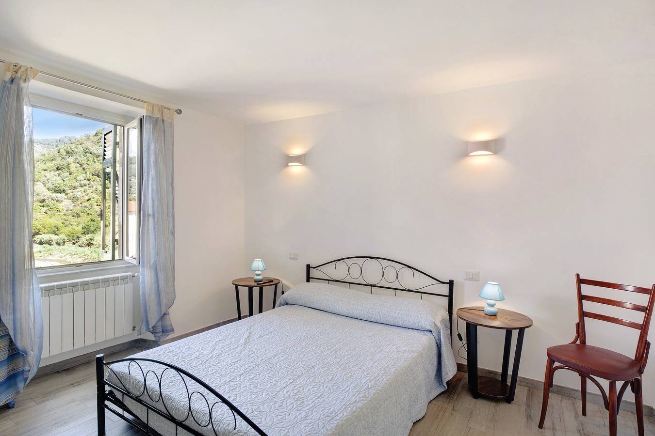 Appartement De Vacances pour 4 Personnes dans Dolceacqua, Alpes liguriennes