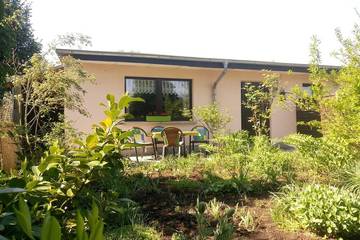 Ferienwohnung für 4 Personen, mit Terrasse und Garten in Grambin