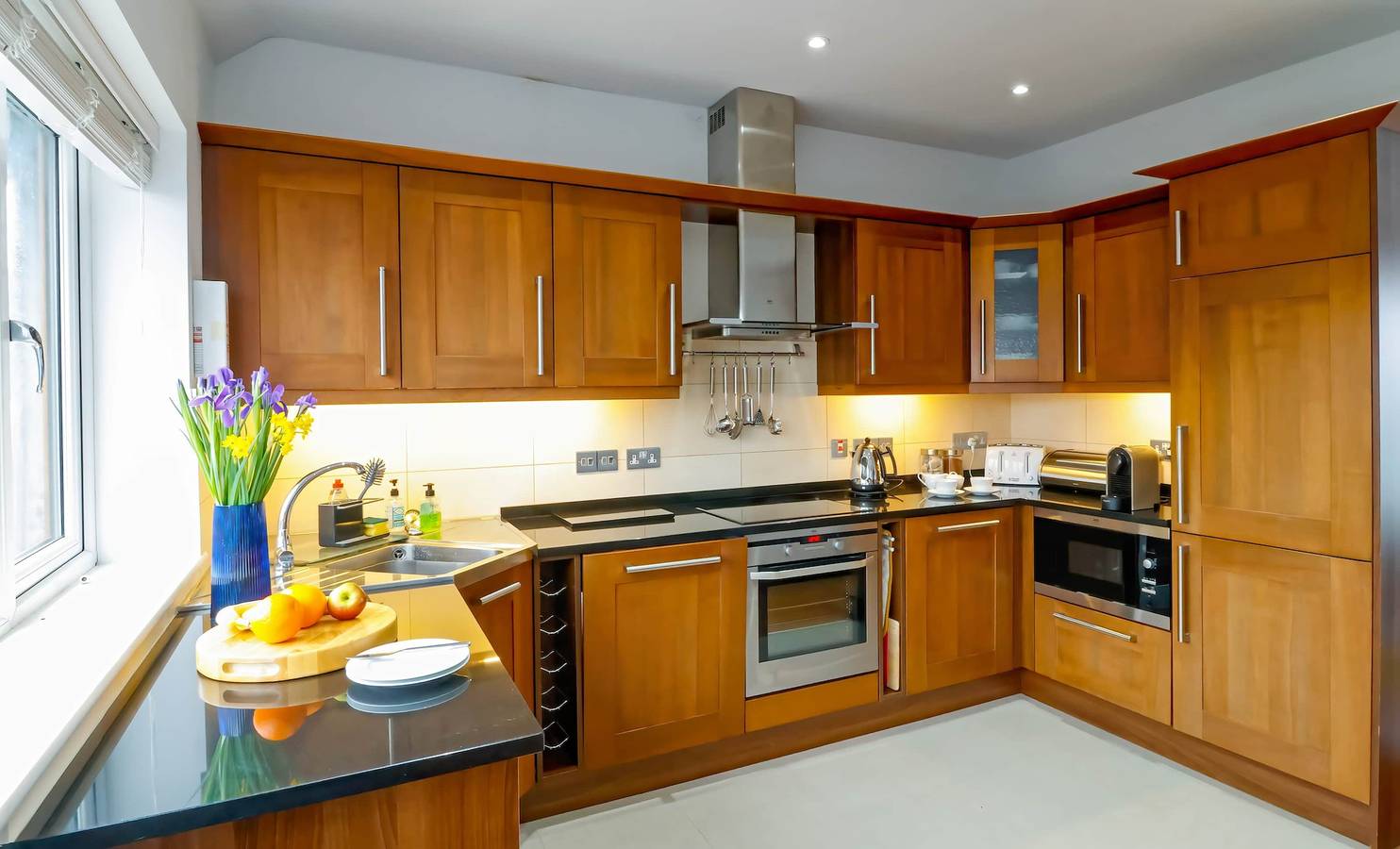 Number 9 with wonderful views over Port Isaac Bay in Port Isaac, Pentire Point - Widemouth