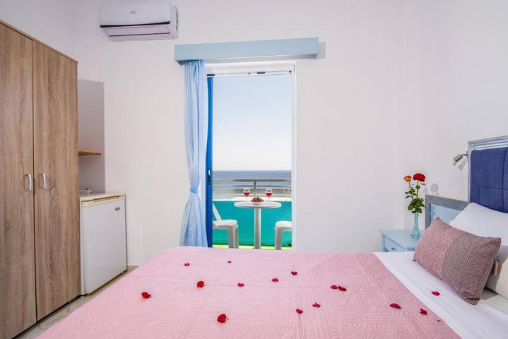 BnB für 2 Personen, mit Terrasse und Ausblick auf Kreta
