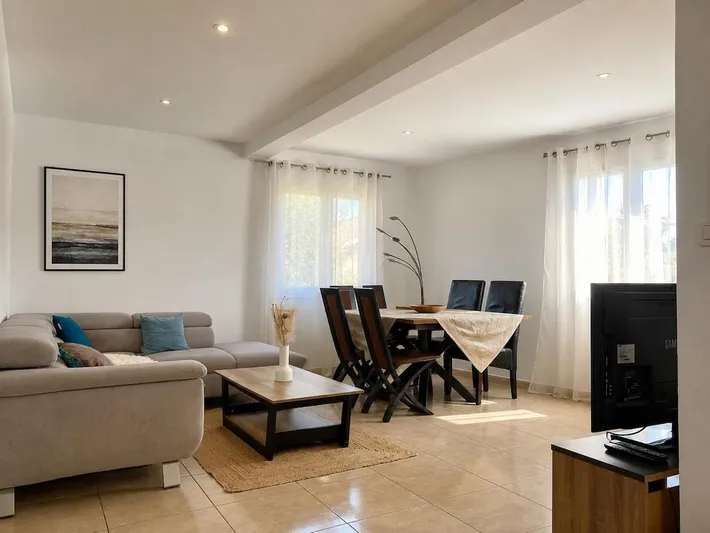 Villa for 6 people, with terrace, with pets - 1