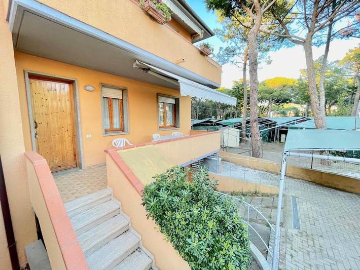 Ferienwohnung für 5 Personen, mit Terrasse in Marina di Bibbona