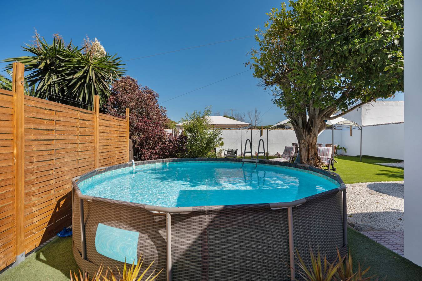 Casa de vacaciones 'Limón Y Sal' con piscina privada, Wi-Fi y aire acondicionado in Playa La Barrosa, Chiclana de la Frontera