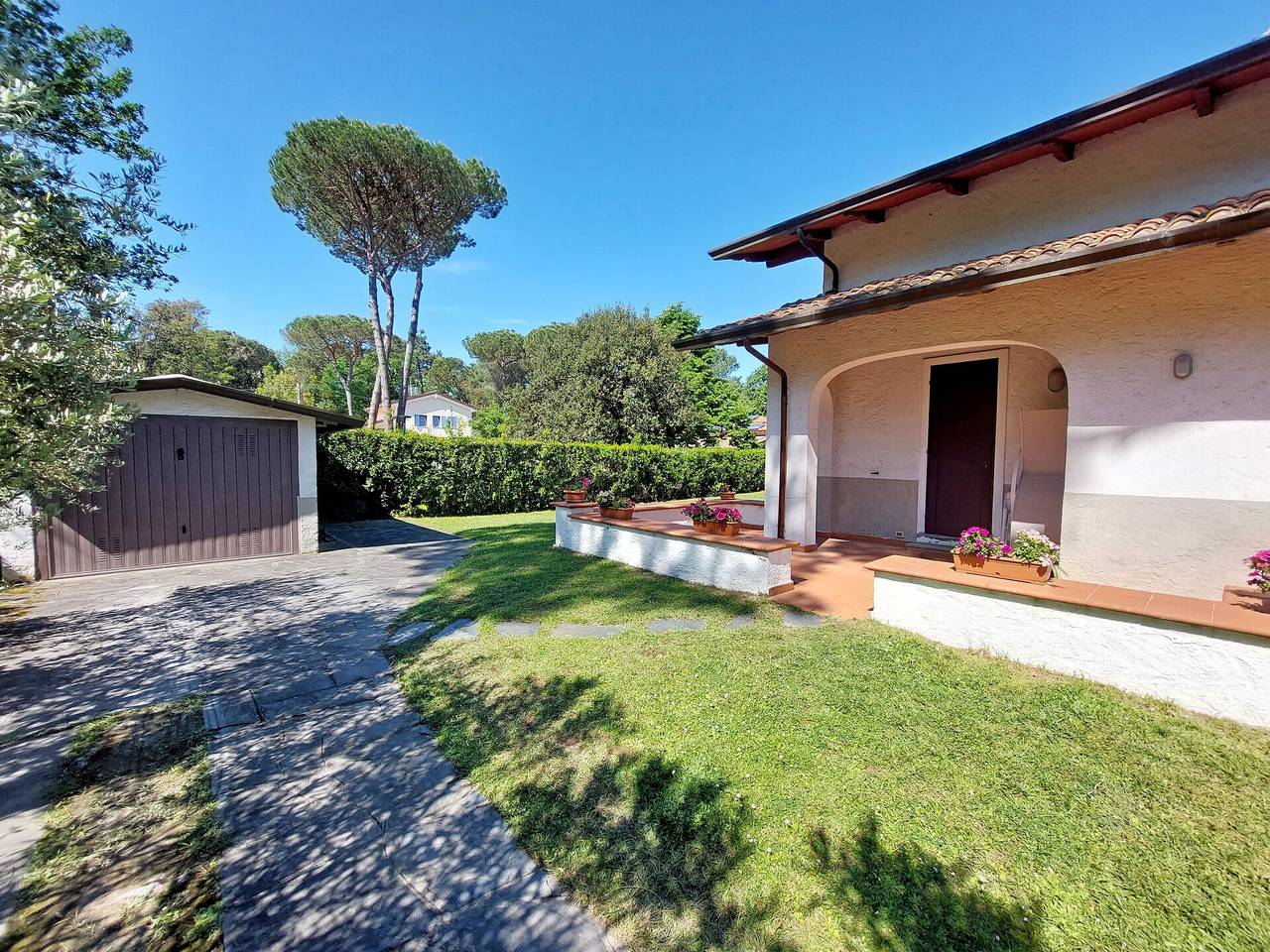 Villa Maddalena - Villa Claudia in Massa (Italie), Riviera Italienne