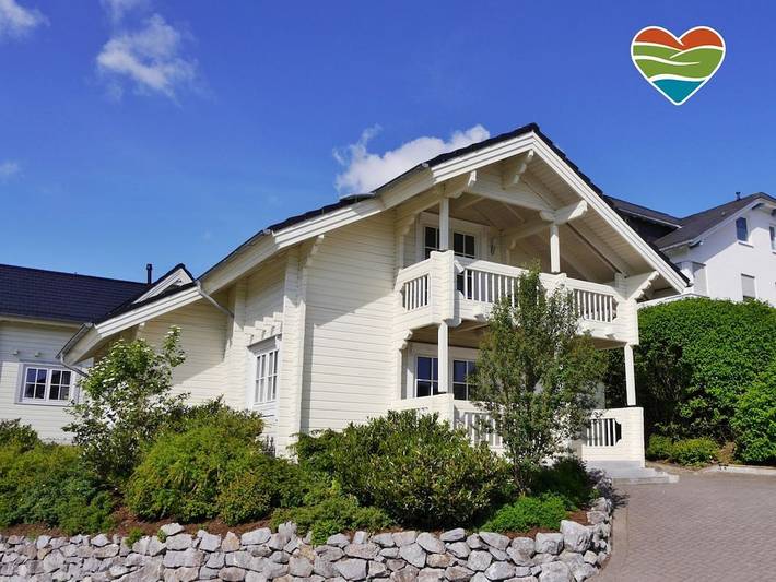 Ferienhaus für 7 Personen, mit Balkon und Sauna sowie Garten, kinderfreundlich in Willingen