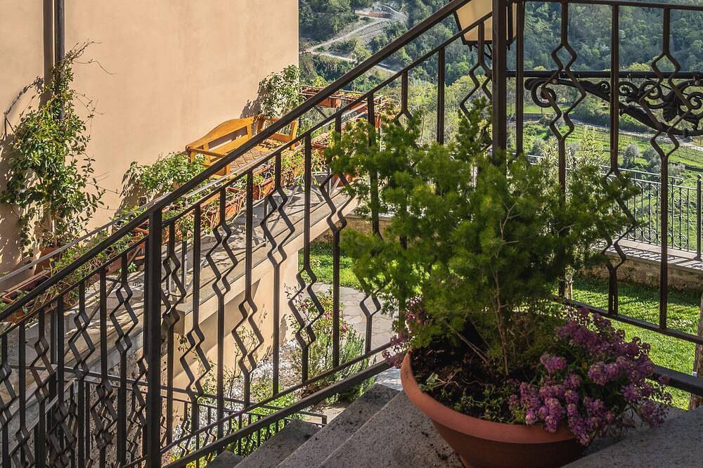Ganze Wohnung, Your charm place with stunning view in Lubriano, Viterbo Provinz