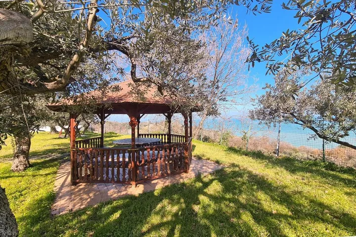 Apartamento de vacaciones para 6 personas, con jardín y vistas, Se admiten mascotas - 1