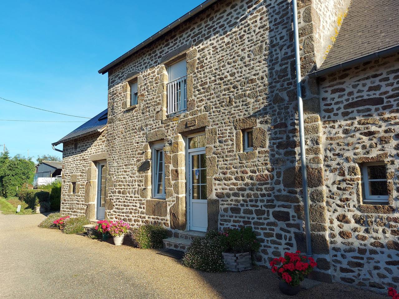 Gîte de charme avec jardin clos et activités familiales en Mayenne in Saint-Mars-sur-Colmont, Mayenne