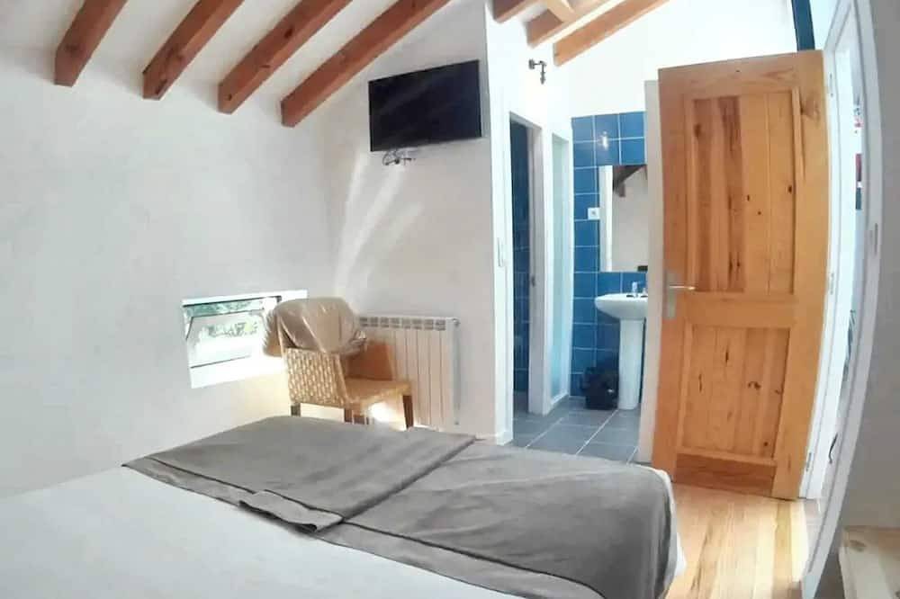 Homerez - Maison à Otañes, vue montagne in Castro-Urdiales, Côte Cantabrienne