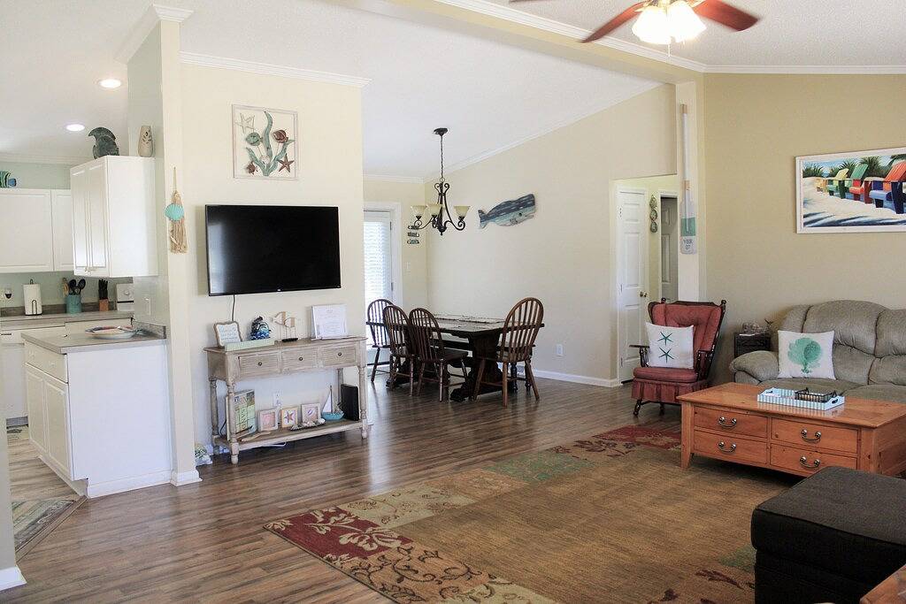 Kleine Scheibe des Paradieses !!! Eine kurze Fahrt zum Strand! in Brunswick County