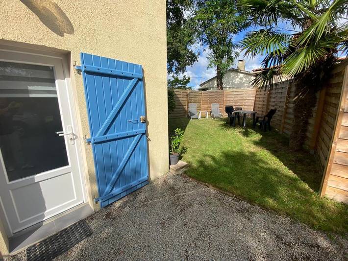 Gîte pour 2 personnes, avec jardin et vue à Saint-Georges-de-Pointindoux - 2