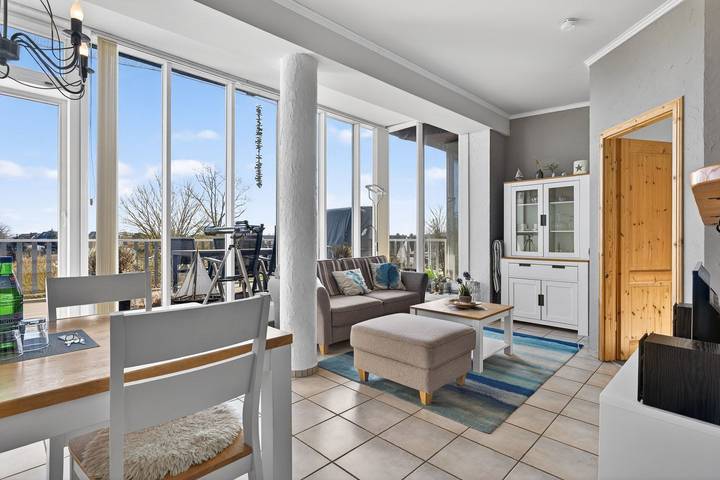Ferienwohnung für 3 Personen, mit Balkon und Ausblick in Schönhagen