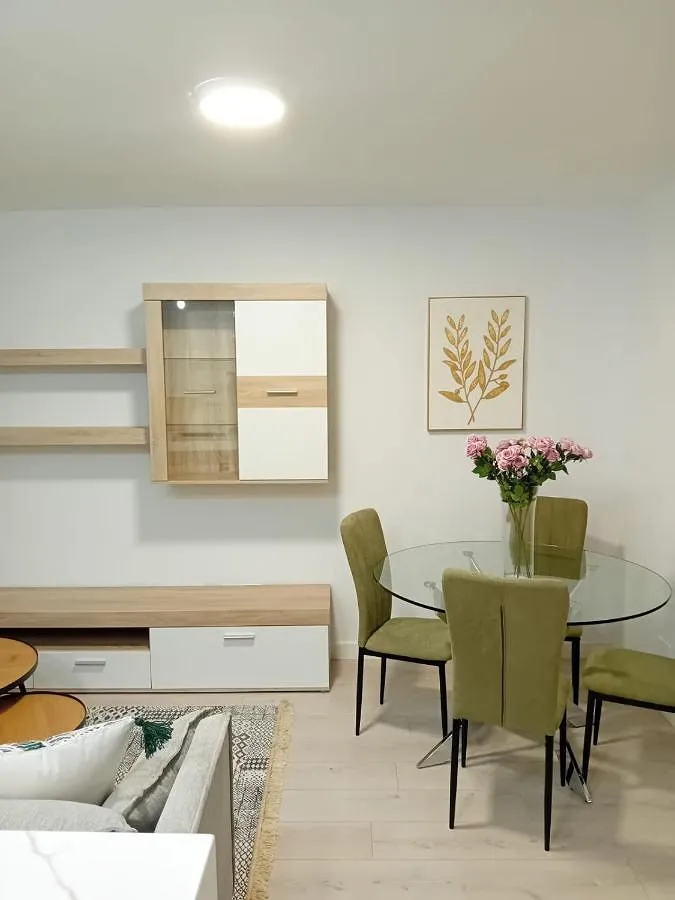 Apartamento de vacaciones para 5 personas, con vistas y terraza, Se admiten mascotas - 1