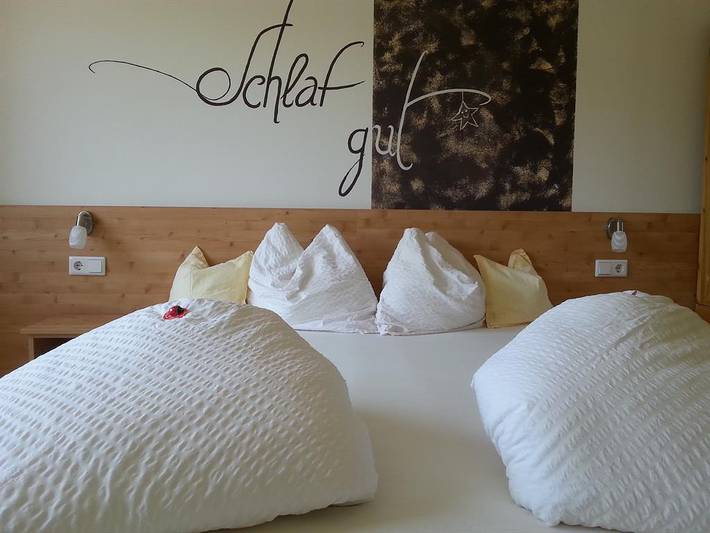 Ganze Ferienwohnung, Sunnseitnwohnung Top 2 in Stubaier Alpen, Gries am Brenner