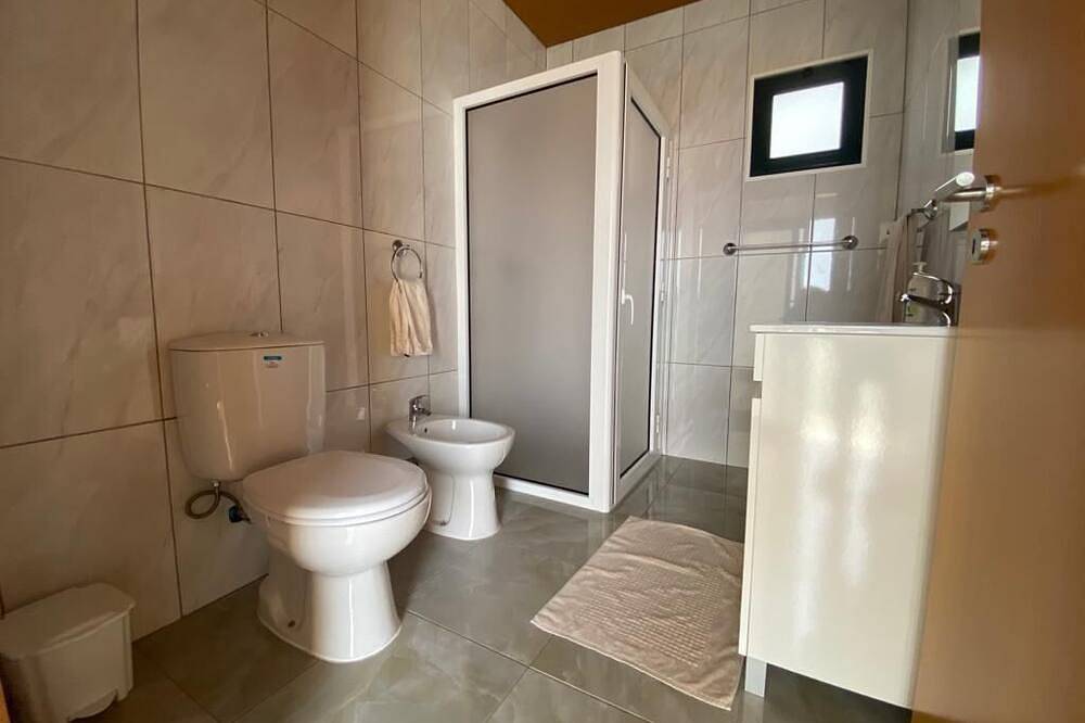 3-bedroom cottage  with sea views in Estreito da Calheta in Estreito da Calheta, Isla de Madeira