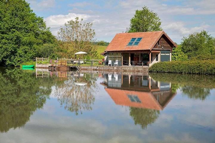 Location de vacances pour 4 personnes, avec Terrasse et Jardin dans Métairies-Saint-Quirin