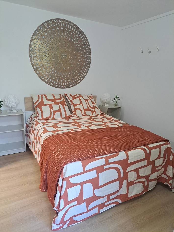Location de vacances pour 2 personnes, avec jardin à Lunel