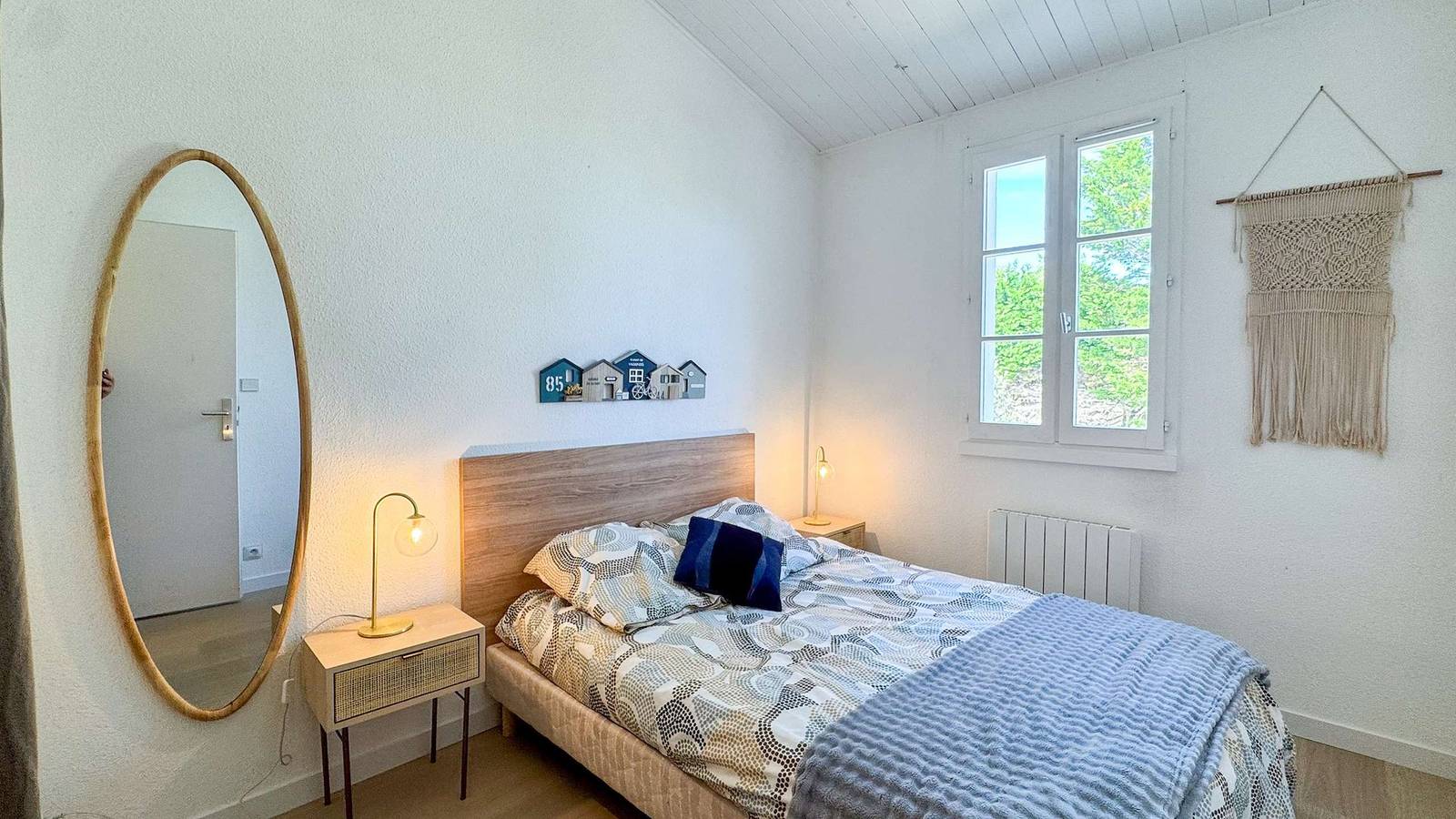 Appartement de vacances entier, Villa avec piscine, terrain de tennis, boulodrome in La Couarde-sur-Mer, Île de Ré