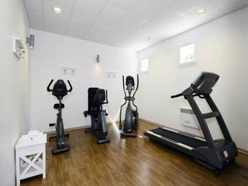 Vacation Rental for 4 Guests in Sarlat-la-Canéda, Périgord Noir, Picture 3