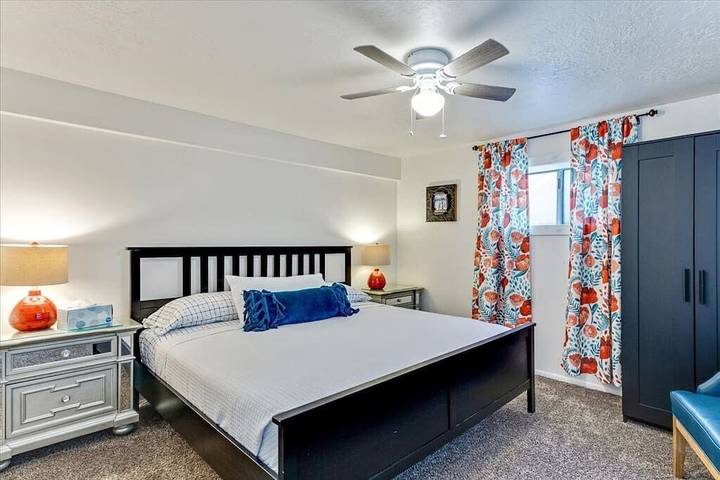 Vacation rental for 6 people, with balcony and yard, with pets in Utah County