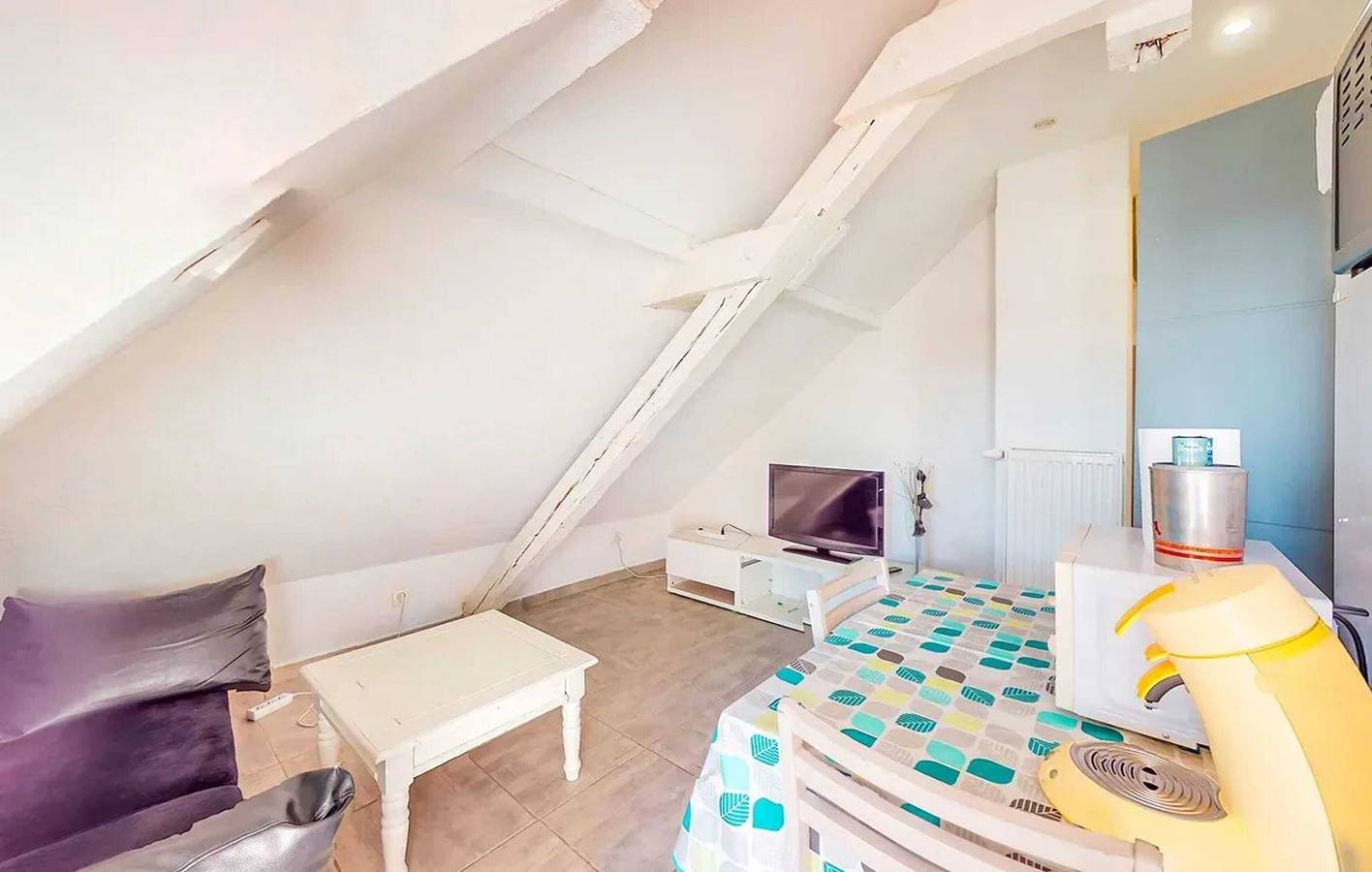 Entire apartment, Charming Apartment with Garden in Schiltigheim, 30 m² in Schiltigheim, Strasbourg region