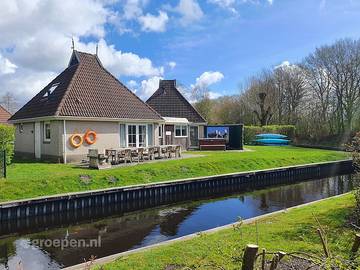 Ferienhaus für 20 Personen, mit Balkon/Terrasse und Sauna sowie Terrasse in Friesland