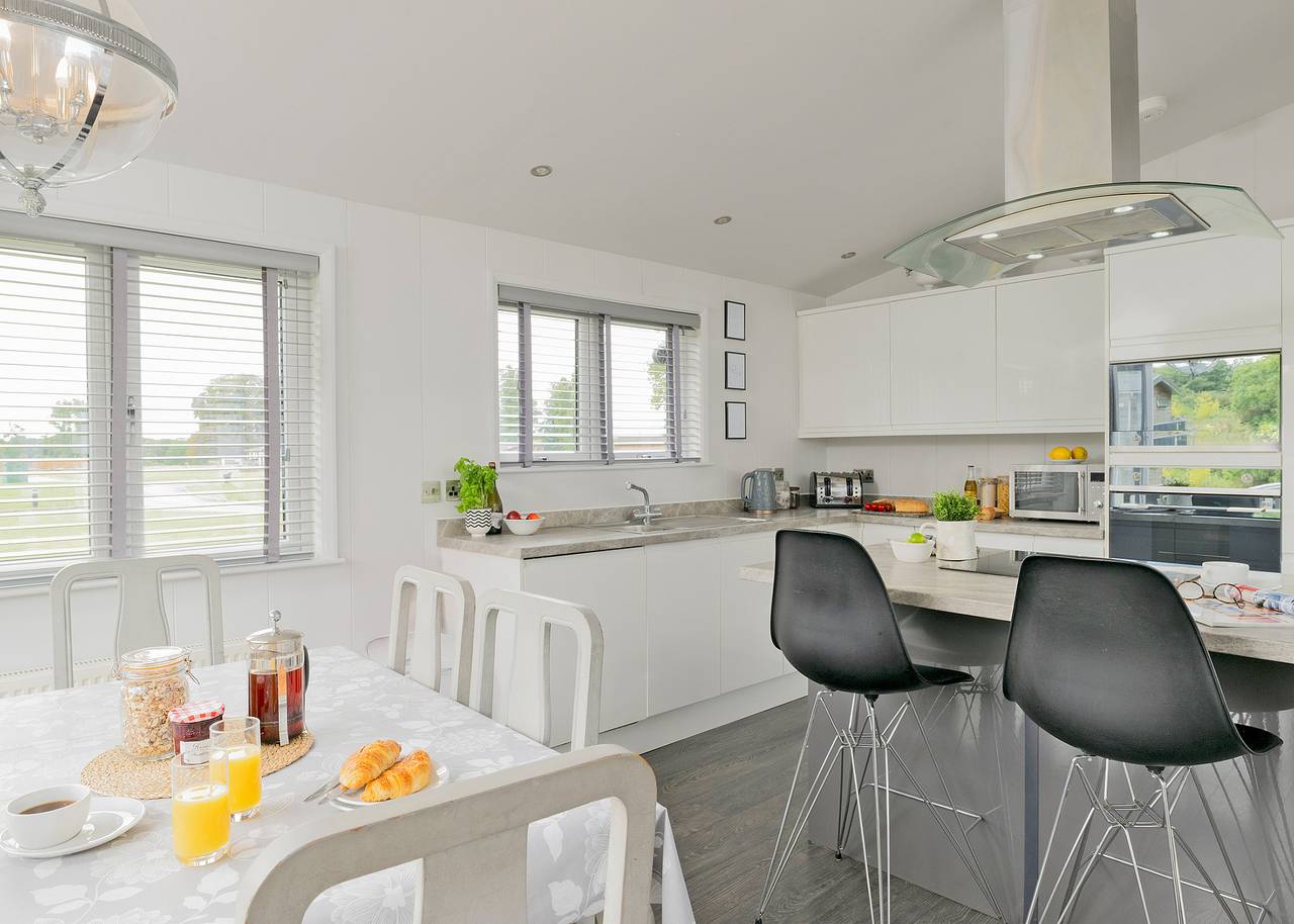 Elite Spa Lodge 3 in Suffolk