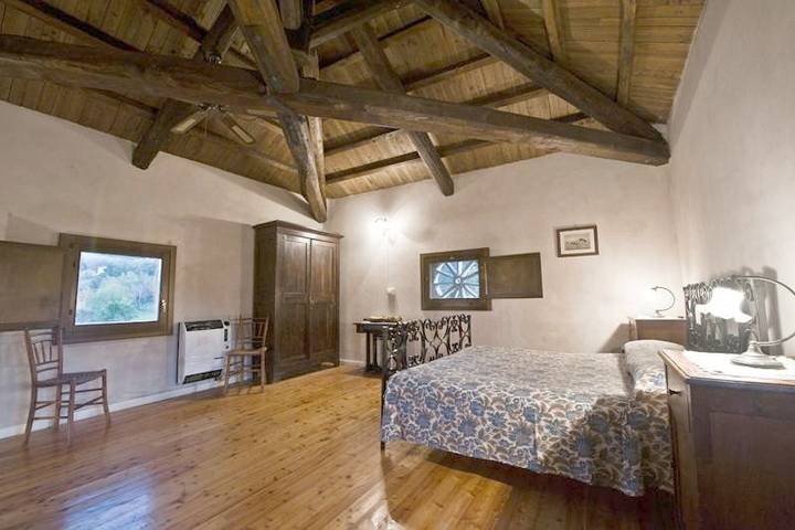 Alloggio in famiglia per 2 persone, con giardino e panorama nel Lazio