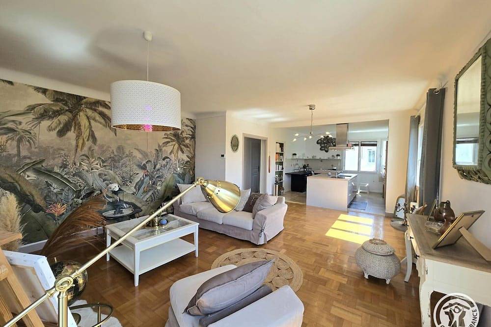 Ganze Wohnung, Moderne Wohnung mit Kathedralenblick - 4 Pers. in Périgueux, Périgord Blanc