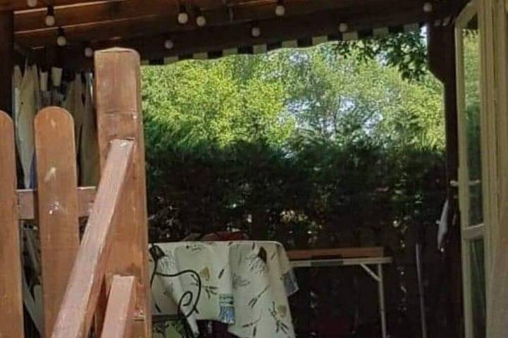 Mobil home pour 2 personnes, avec jacuzzi et piscine à Saint-Rémy (Dordogne)