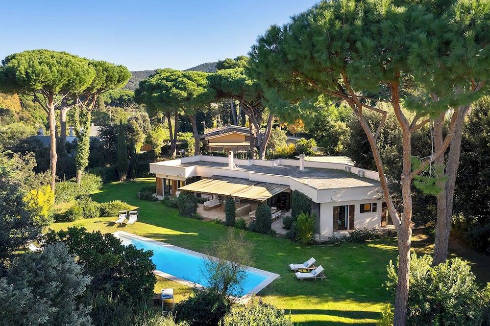 Villa pour 10 Personnes dans Punta Ala, Maremma