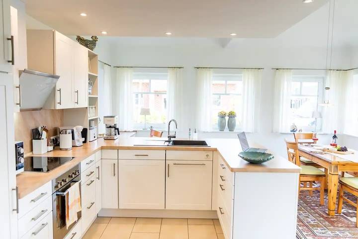 Bungalow für 4 Personen, mit Terrasse und Garten in Jever