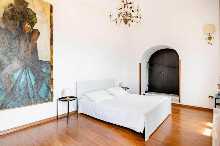 Il Pescatore elegant Apartment with Stunning Bay Views at Isola Bella, Taormina in Mazzarò, Taormina