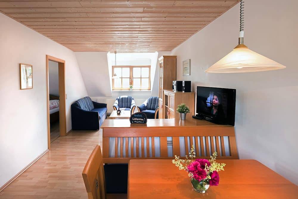 Ganze Wohnung, 75qm-große Ferienwohnung für 4 Personen in Wunsiedel, Landkreis Wunsiedel im Fichtelgebirge