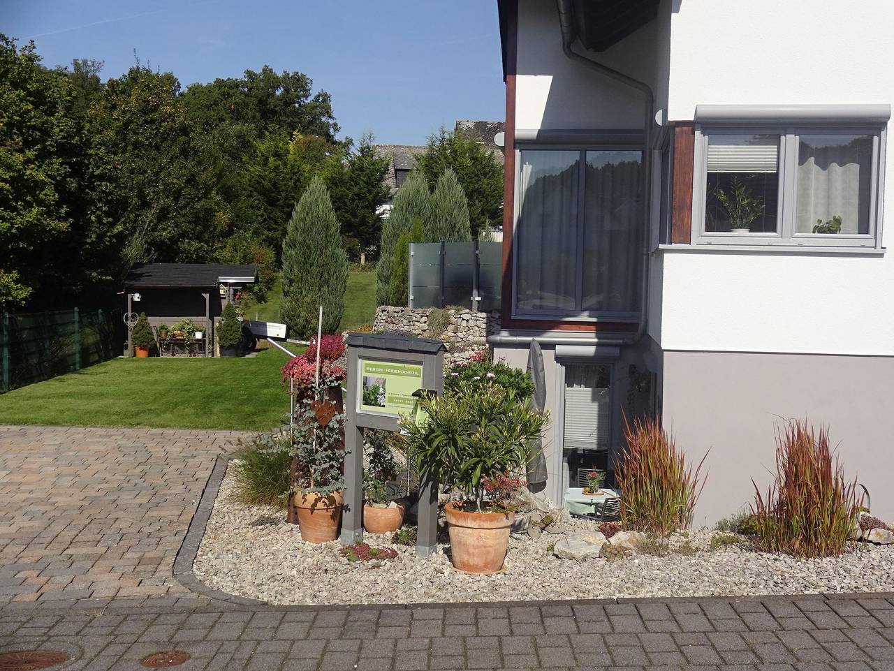Ganze Ferienwohnung, Fewo Webers Feriendomizil - Appartement/Fewo, Bad, Wc, 1 Schlafraum in Emmelshausen, Hunsrück