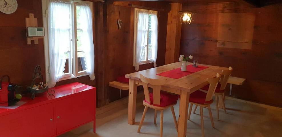 Chalet für 7 Personen, mit Ausblick und Garten, mit Haustier